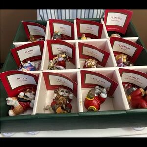 Bill Bell’s “Santa Claws Symphony” Cat Kitten Porcelain Ornament Collection